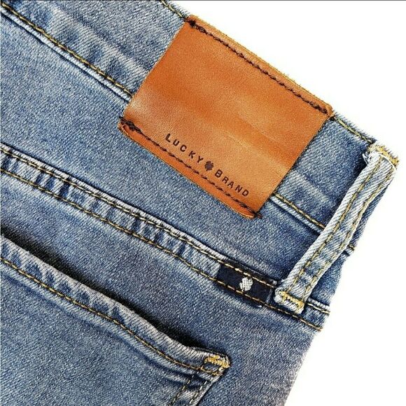 LUCKY BRAND Sweet Straight Leg Medium Light Wash Casual Jeans Size: 6/29 - Picture 7 of 7